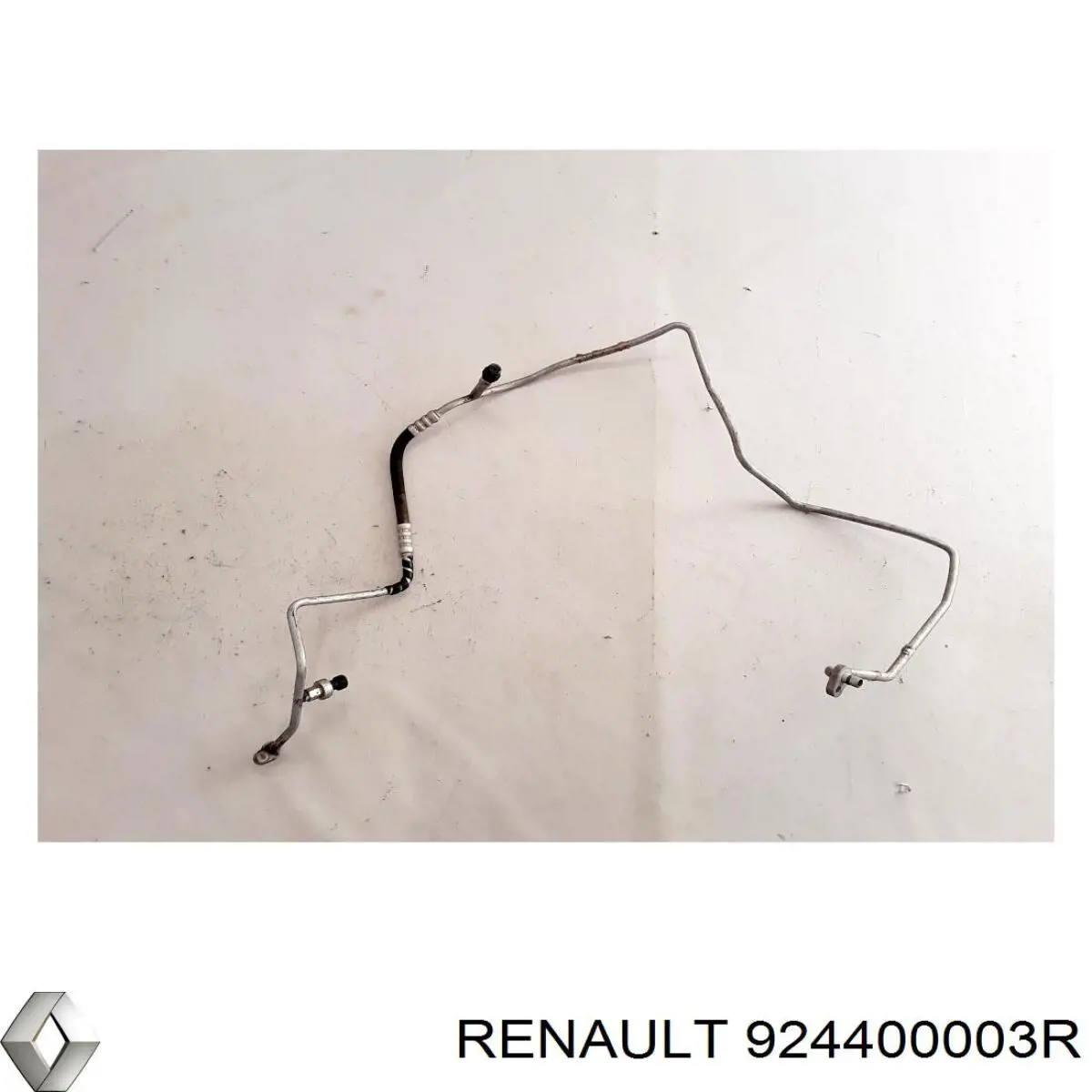 Шланг кондиционера, от заднего испарителя к компрессору Renault (RVI) 924400003R