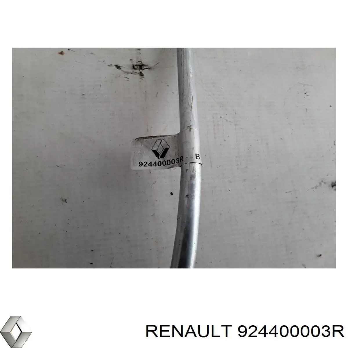 924400003R Renault (RVI) Шланг кондиционера, от заднего испарителя к компрессору