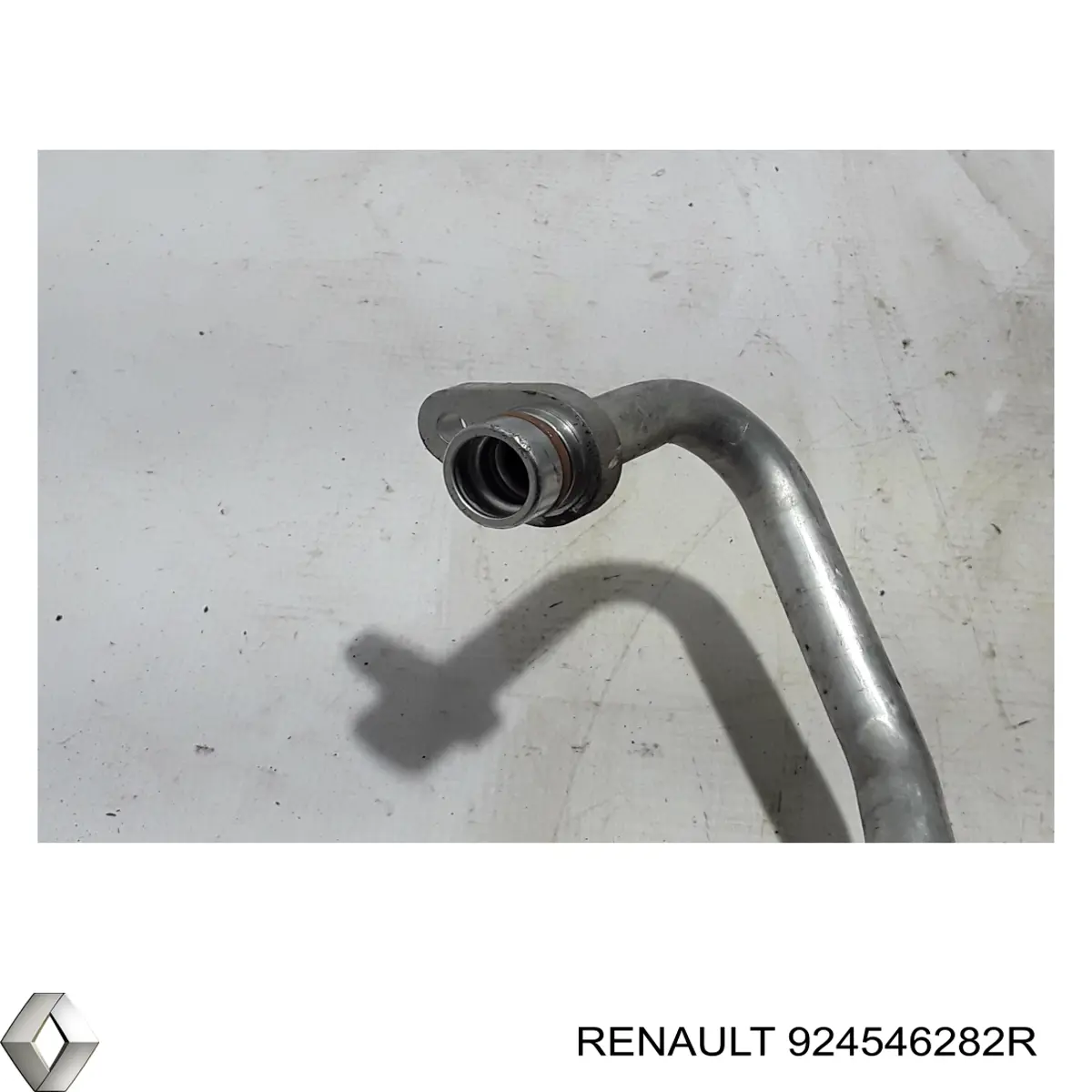 Шланг кондиционера, от испарителя к компрессору Renault (RVI) 924546282R цена, от 31.67 USD