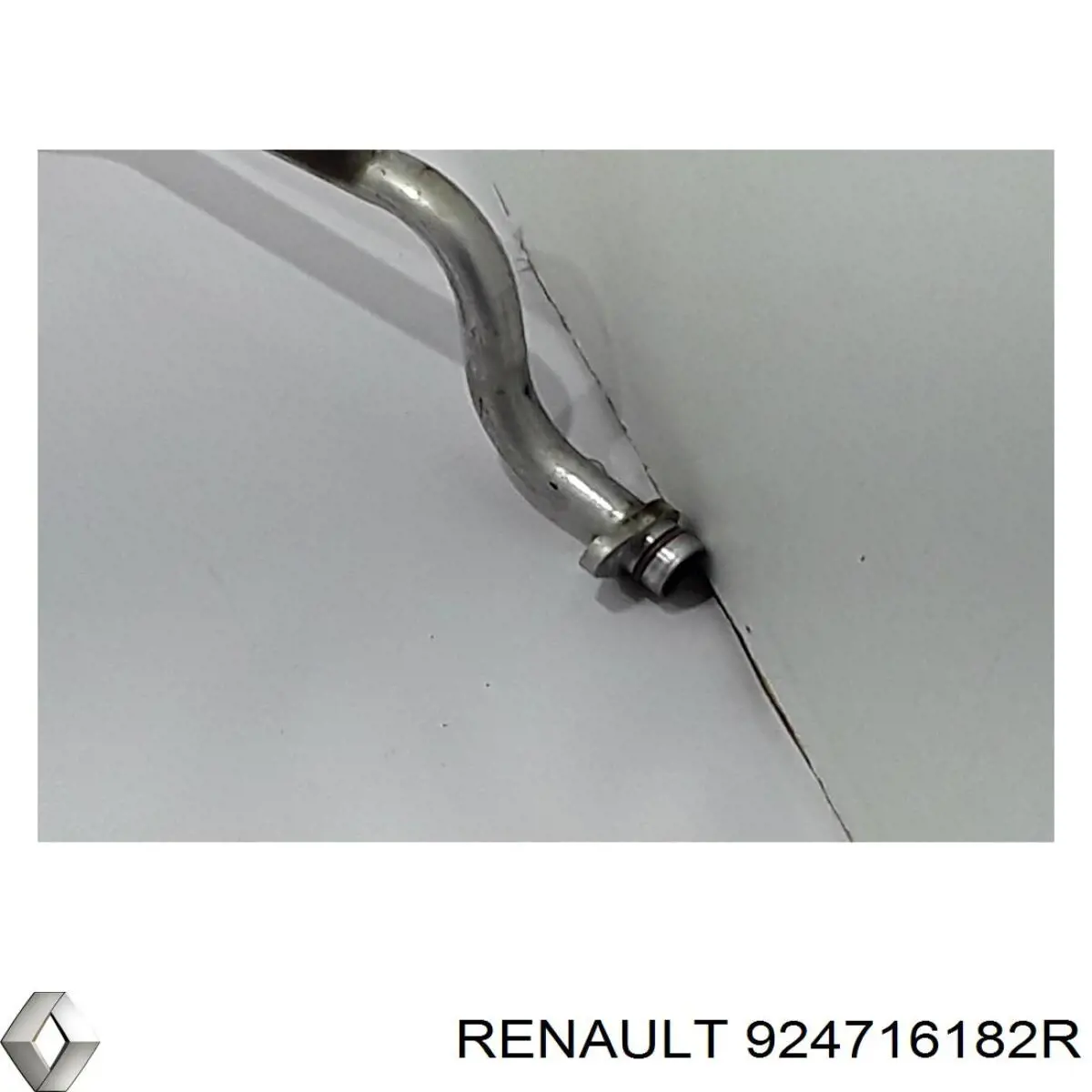 924716182R Renault (RVI) mangueira de aparelho de ar condicionado, desde o vaporizador traseiro até o compressor