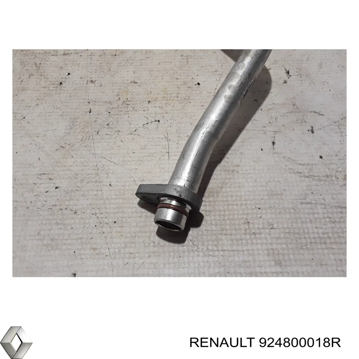 Купить 924800018R Renault (RVI) Шланг кондиционера, от заднего испарителя к компрессору