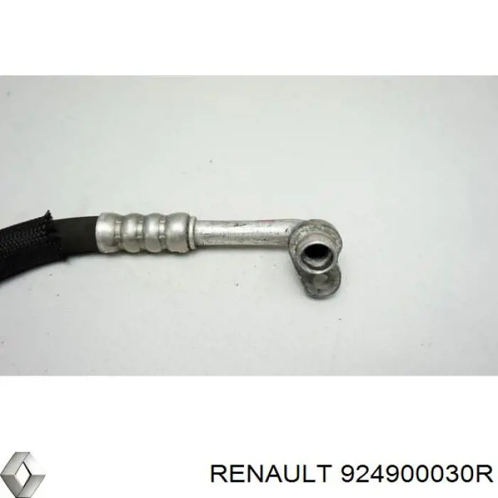 Шланг кондиционера, от компрессора к радиатору 924900030R Renault (RVI)