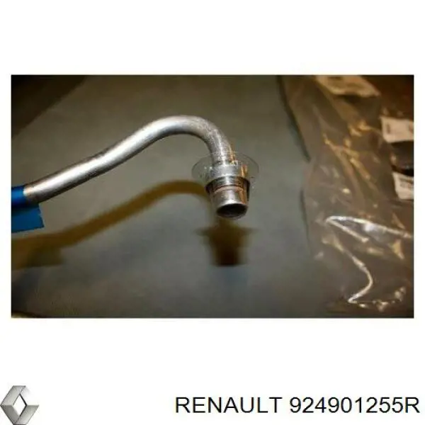 Шланг кондиционера, от компрессора к радиатору Renault (RVI) 924901255R цена, от 117.50 USD