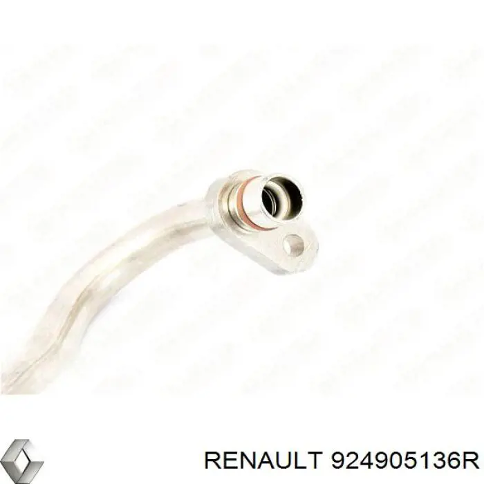 Шланг кондиционера, от компрессора к радиатору 924905136R Renault (RVI)