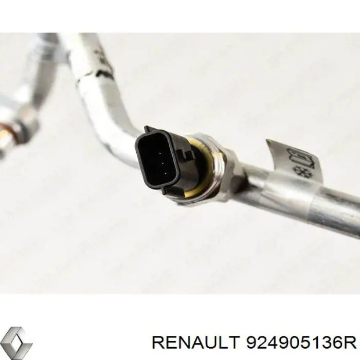 924905136R Renault (RVI) Шланг кондиционера, от компрессора к радиатору