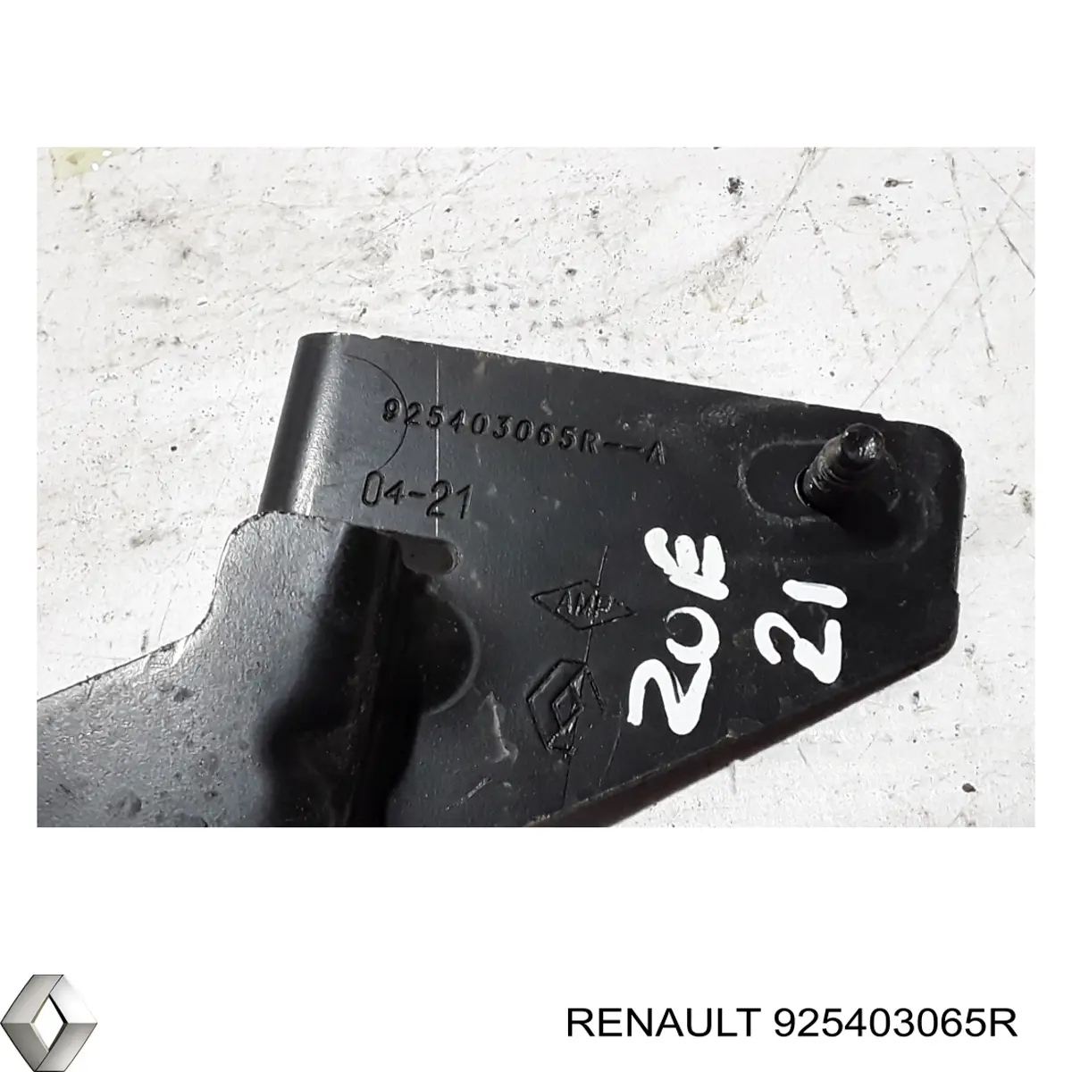  Renault (RVI) 925403065R цена, от  USD
