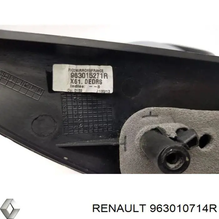 Правое зеркало 963010714R Renault (RVI)