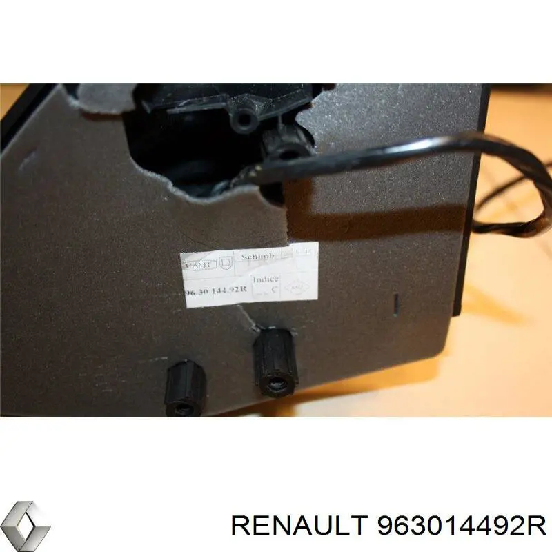 Наружное зеркало правое Renault (RVI) 963014492R цена, от 139.67 USD