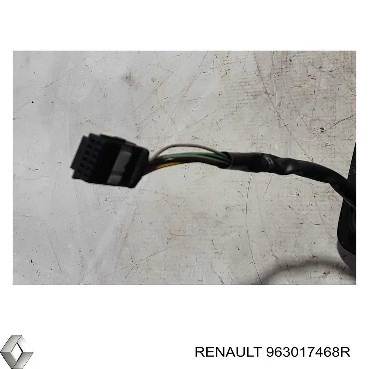 Купить 963017468R Renault (RVI) Боковое зеркало заднего вида правое