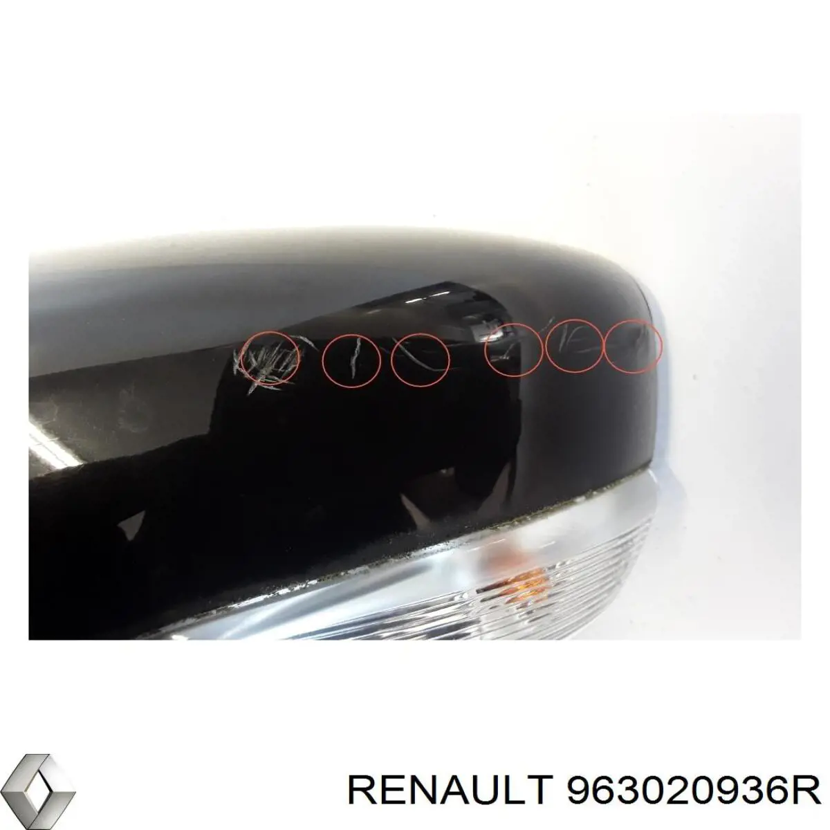 Левое боковое зеркало 963020936R Renault (RVI)