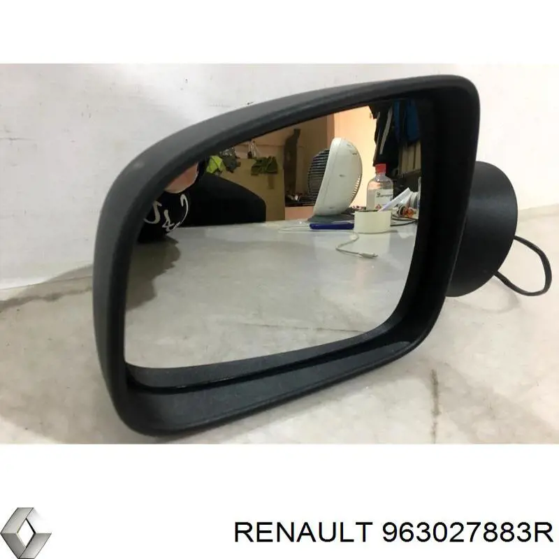Купить 963027883R Renault (RVI) Наружное зеркало левое