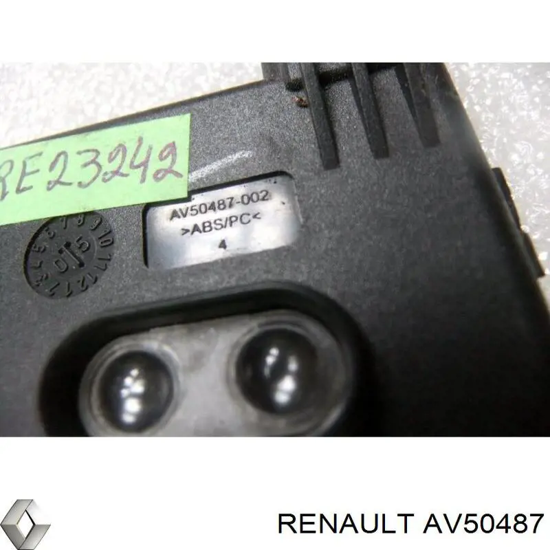 AV50487 Renault (RVI) 