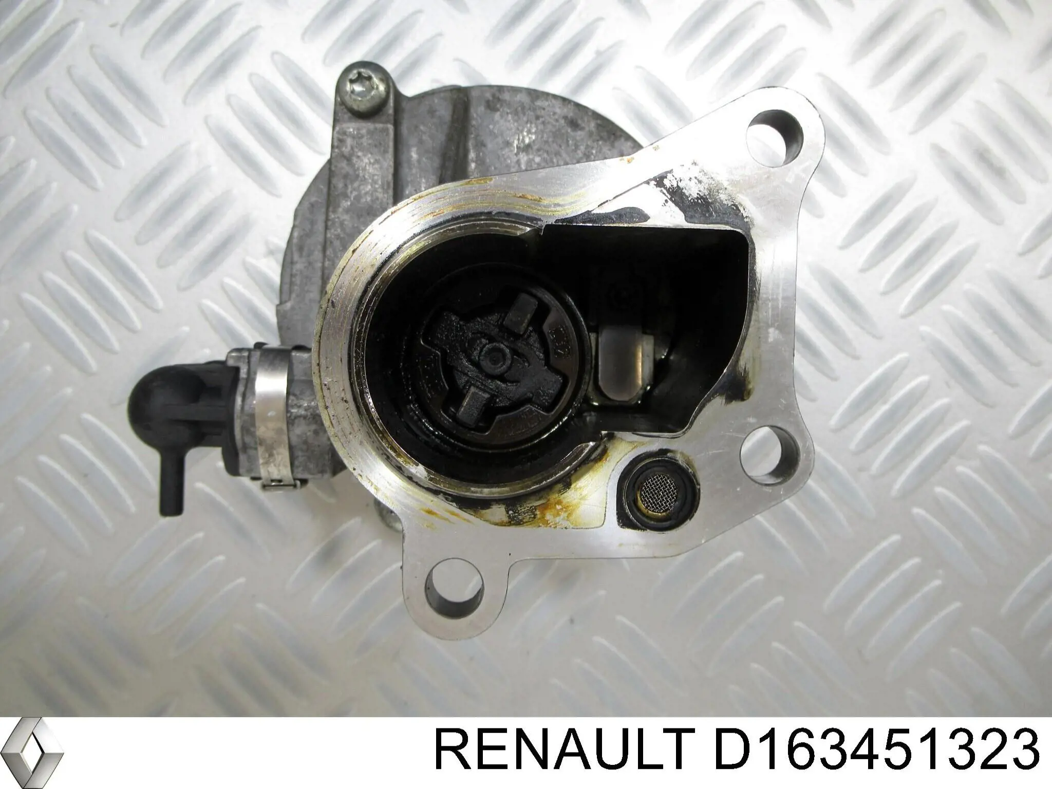 D163451323 Renault (RVI) bomba a vácuo
