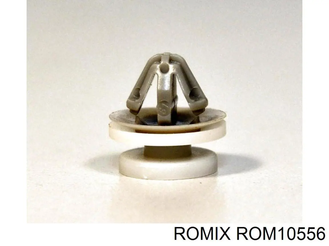 Пистон (клип) крепления подкрылка переднего крыла Romix ROM10556
