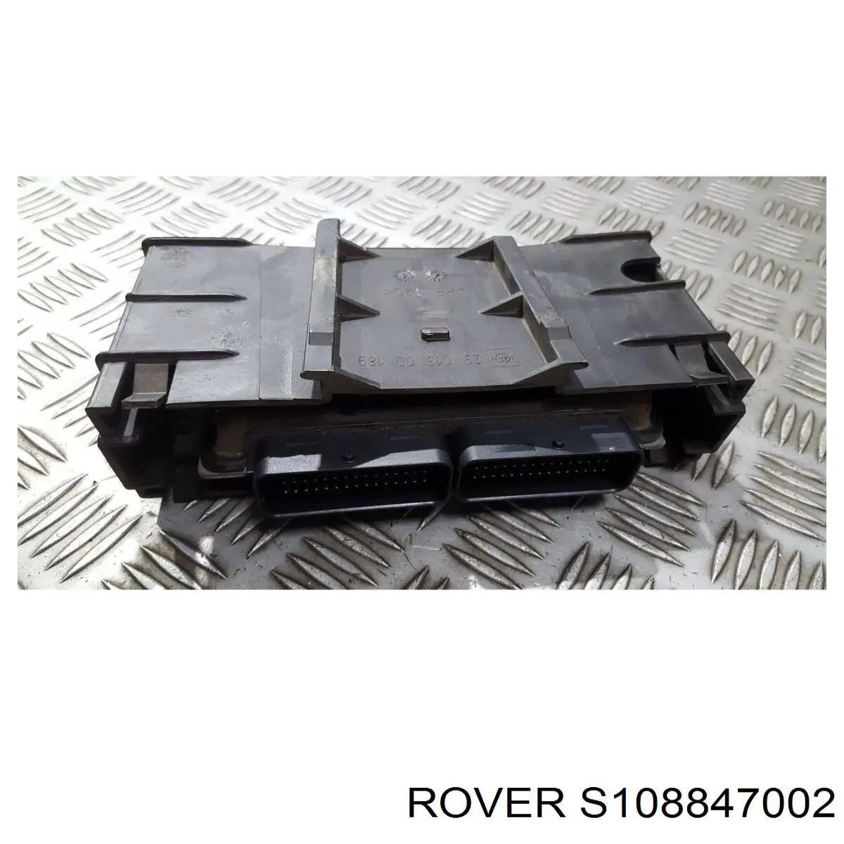 S108847002 Rover 