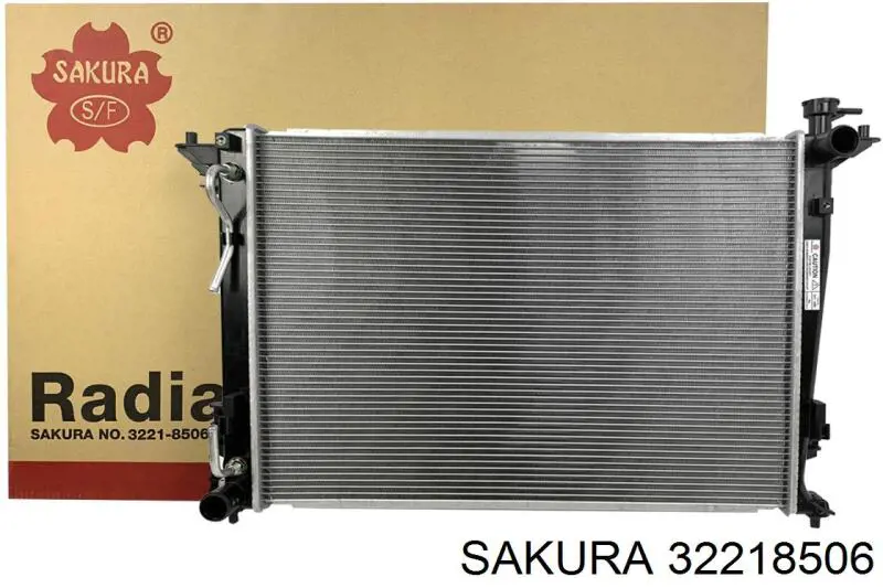 Радиатор охлаждения двигателя SAKURA 32218506
