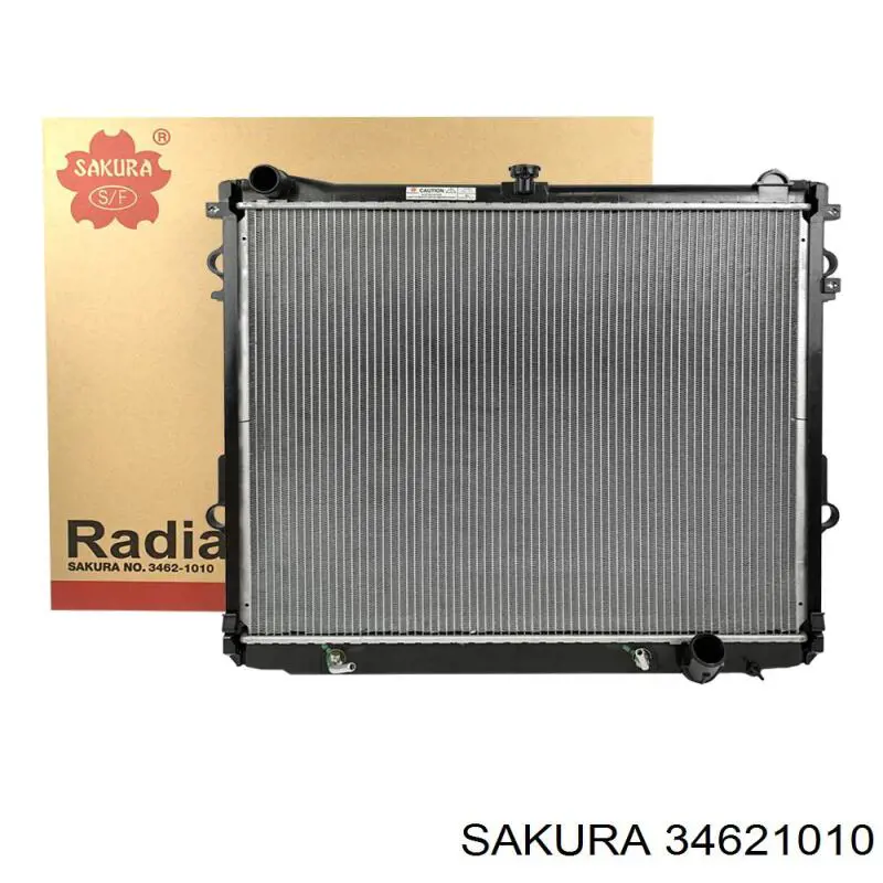 Радиатор охлаждения двигателя на Toyota Land Cruiser  J200