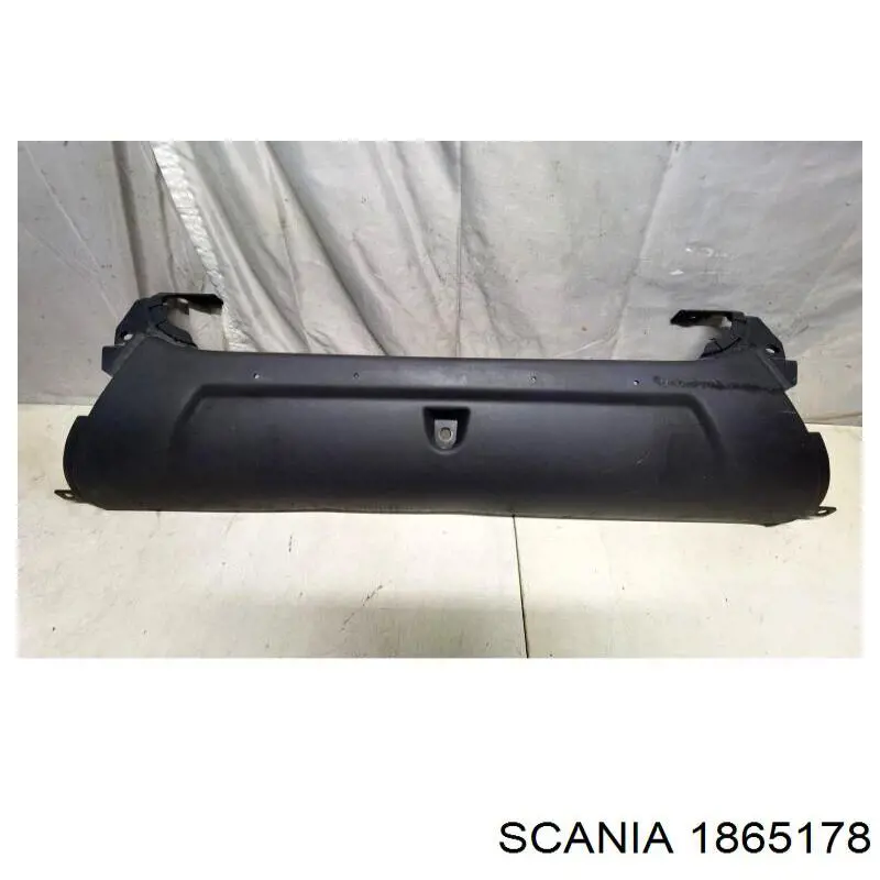 1865178 Scania Центр переднего бампера