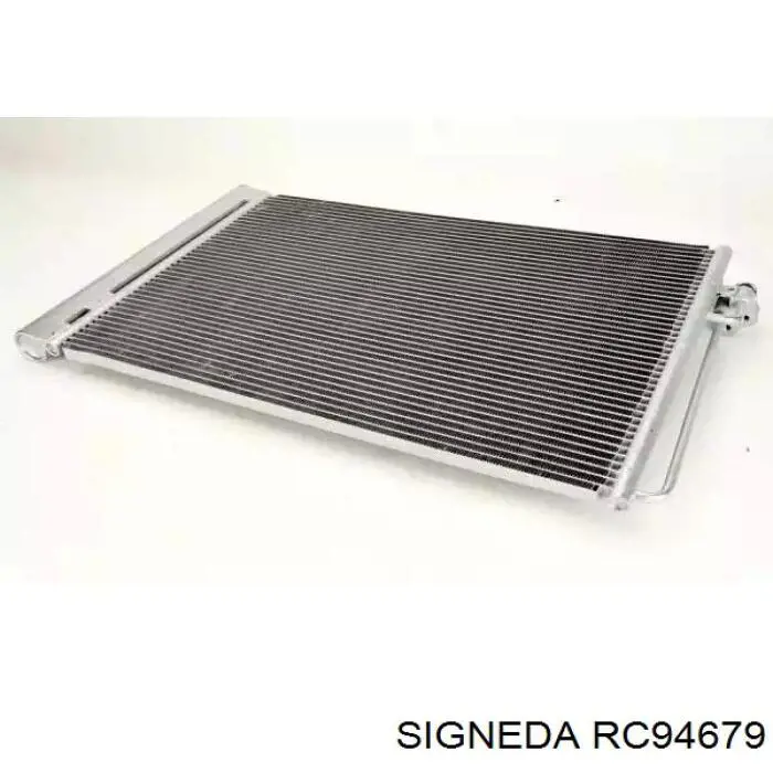 RC94679 Signeda радиатор кондиционера