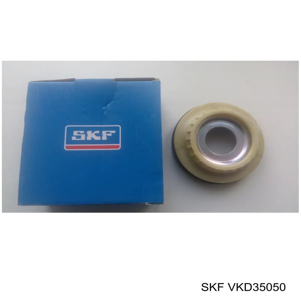 Купить VKD35050 SKF Опорный подшипник амортизатора
