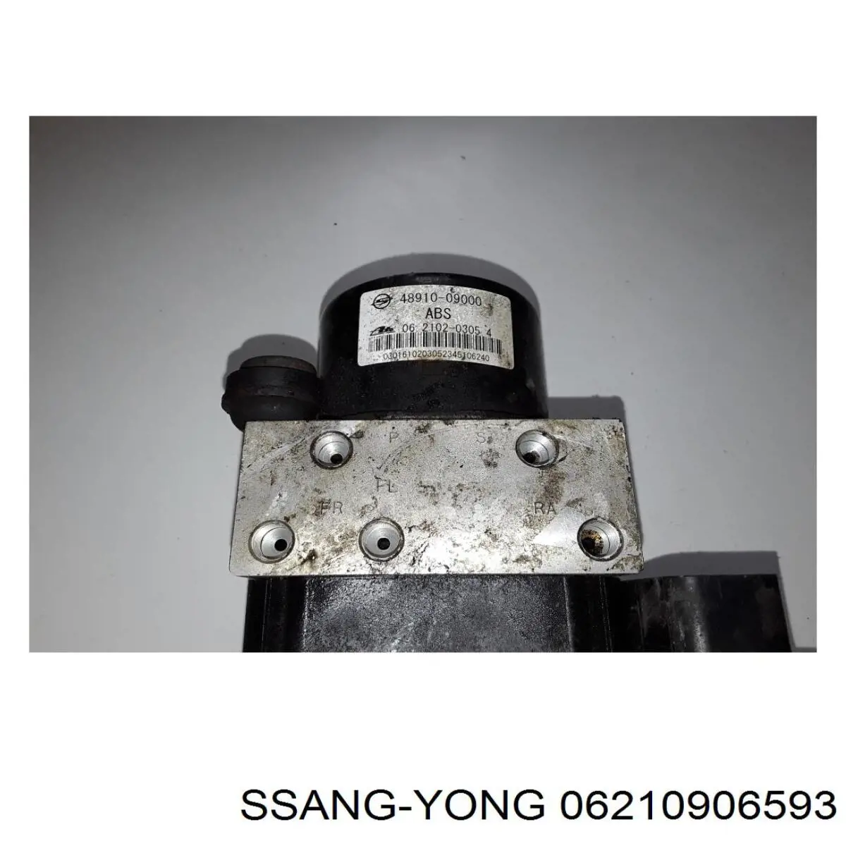 Гидроблок АБС Ssang Yong 06210906593 цена, от 37.29 USD
