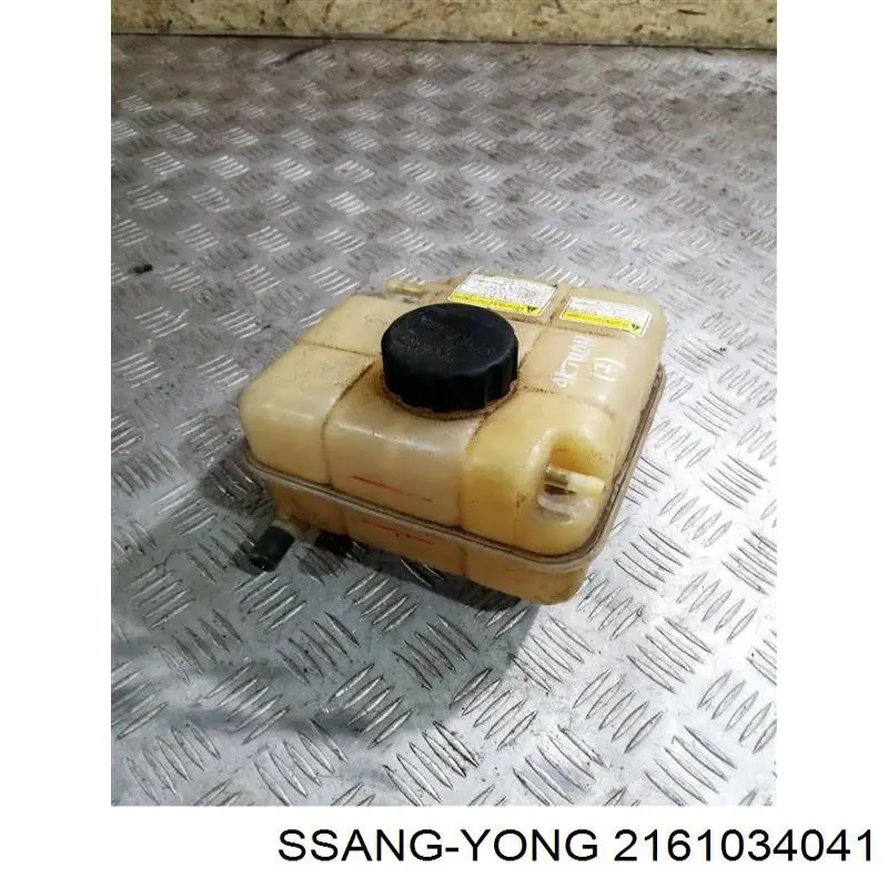 Купить 2161034043 Ssang Yong Водяной бачок системы охлаждения