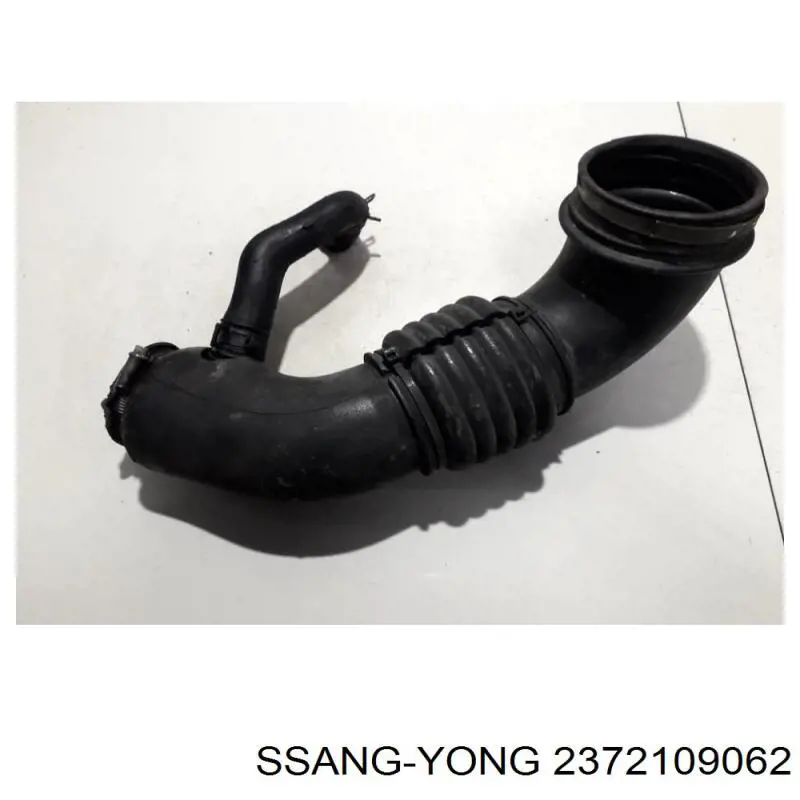 Гофра расходомера воздуха Ssang Yong 2372109062 цена, от 33.86 USD