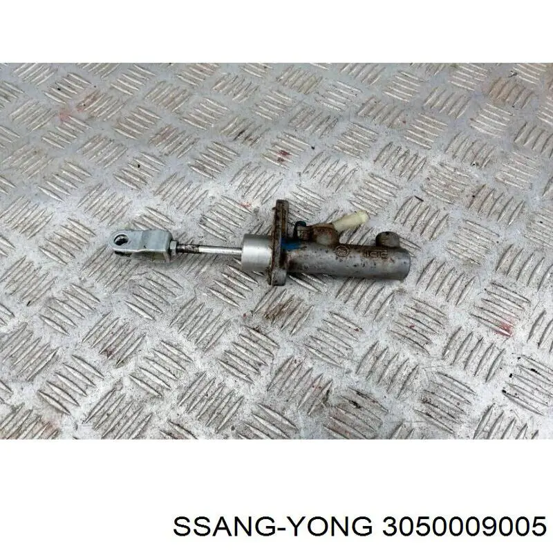 ГЦС Ssang Yong 3050009005 цена, от 44.40 USD