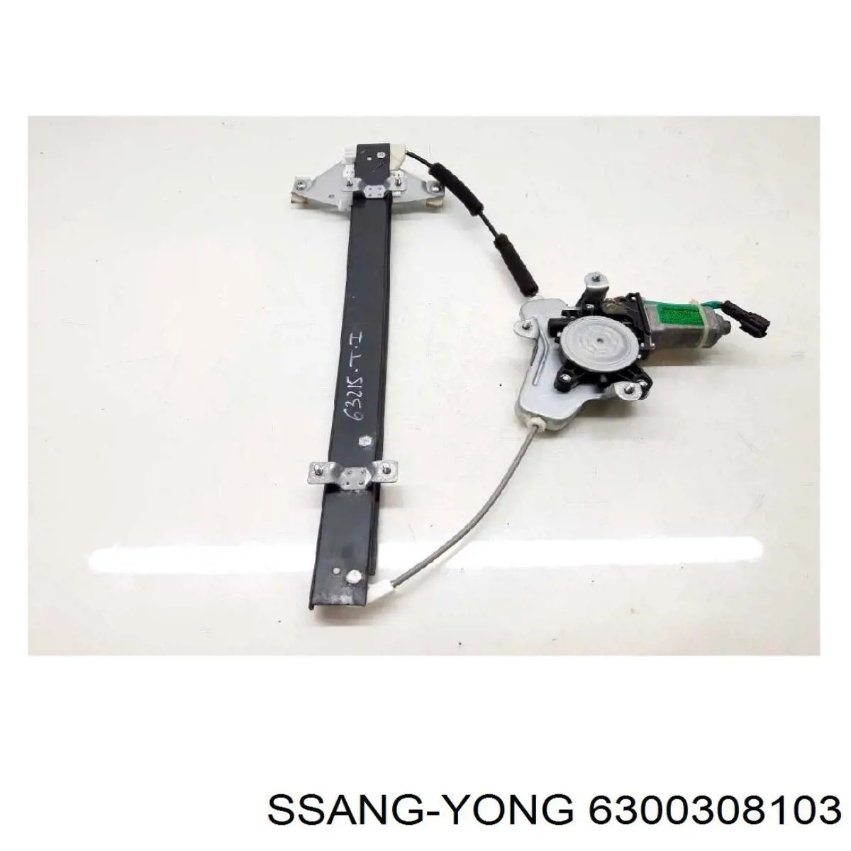 Дверь задняя левая 6300308103 Ssang Yong
