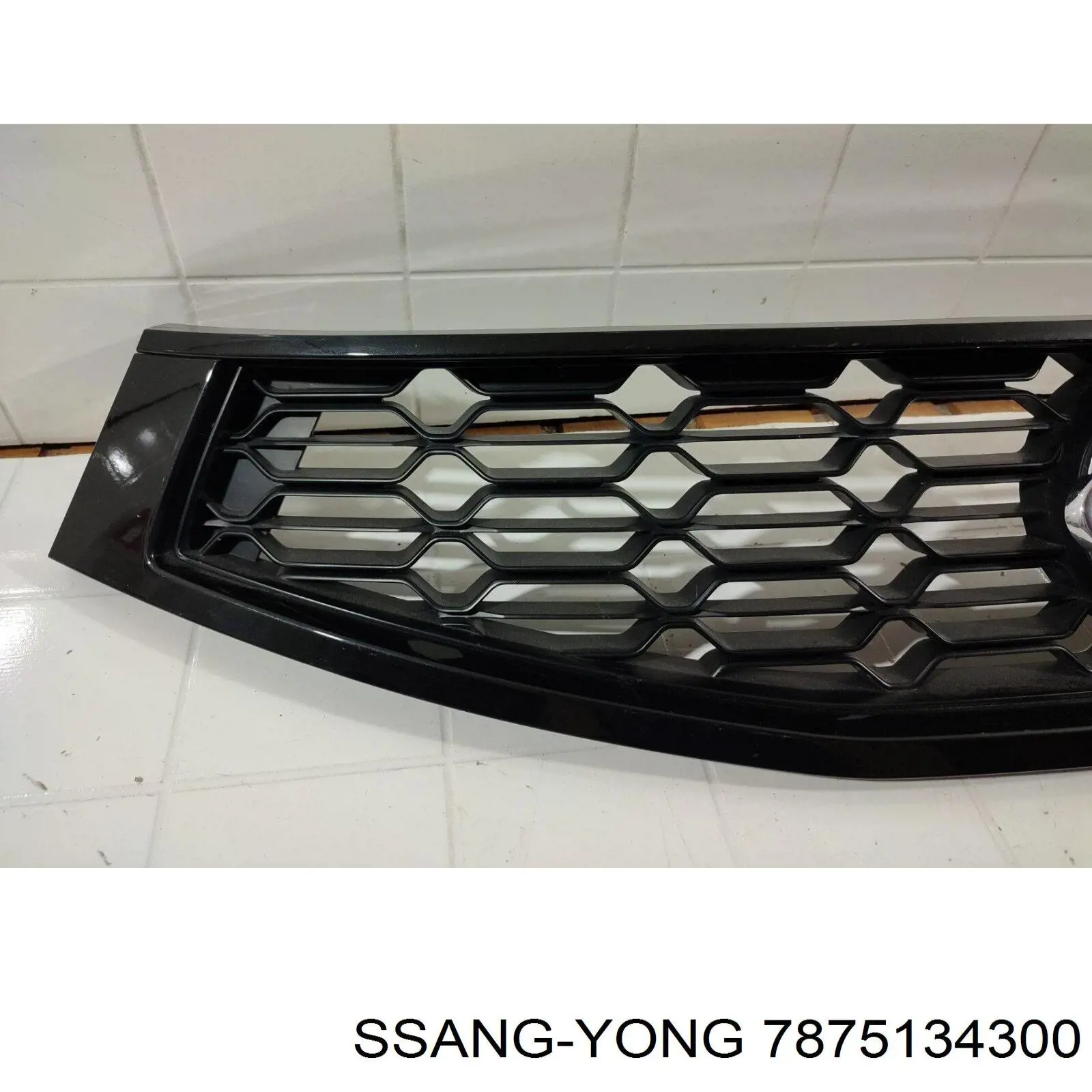 Решетка радиатора 7875134300 Ssang Yong