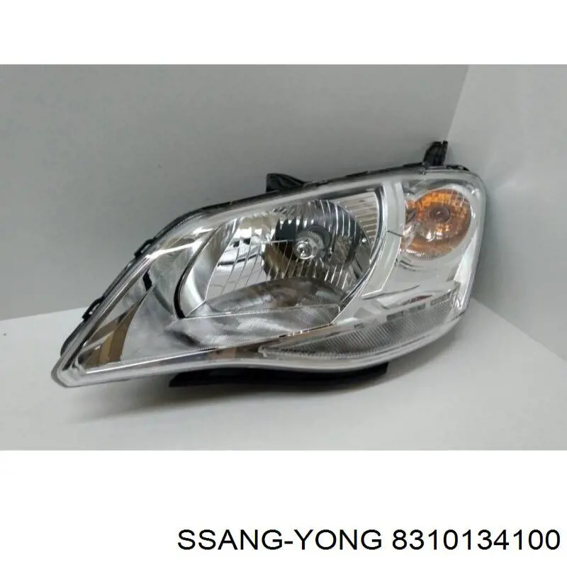 Фара левая 8310134100 Ssang Yong