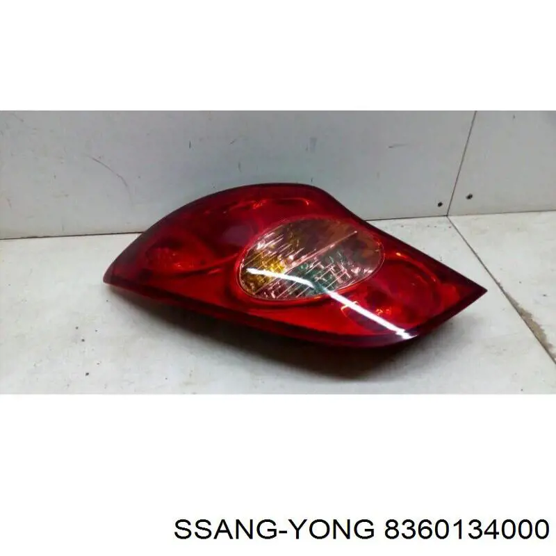 Задняя левая фара Ssang Yong 8360134000 цена, от 130.23 USD