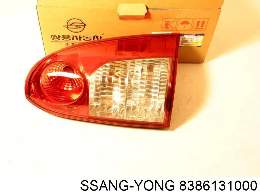Фара противотуманная задняя, левая Ssang Yong 8386131000 цена, от 14.12 USD