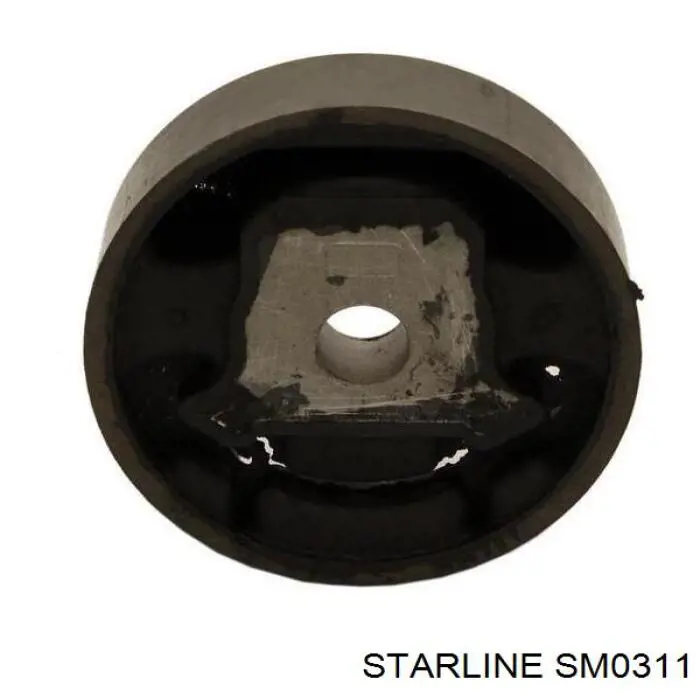 Сайлентблок (подушка) передней балки (подрамника) Starline SM0311