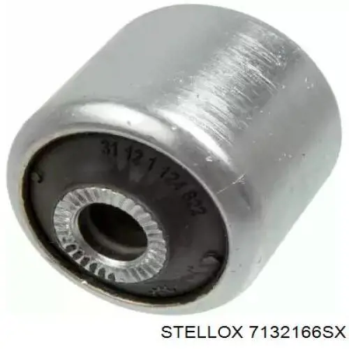 7132166SX Stellox Сайлентблок нижнего переднего рычага