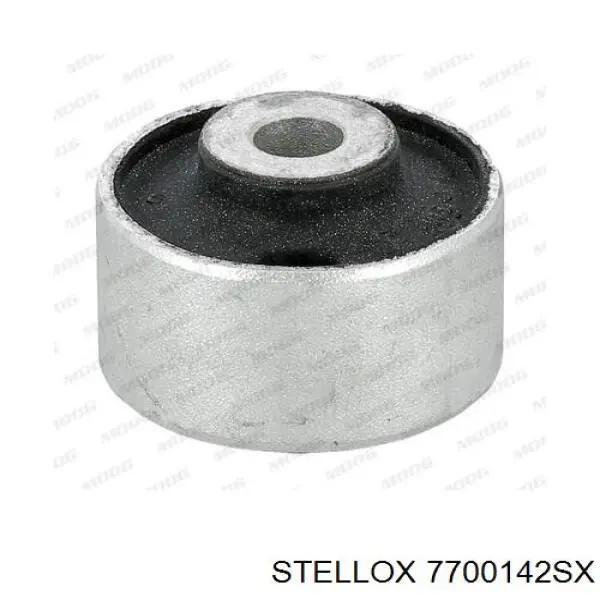 Сайлентблок верхнего переднего рычага Stellox 7700142SX