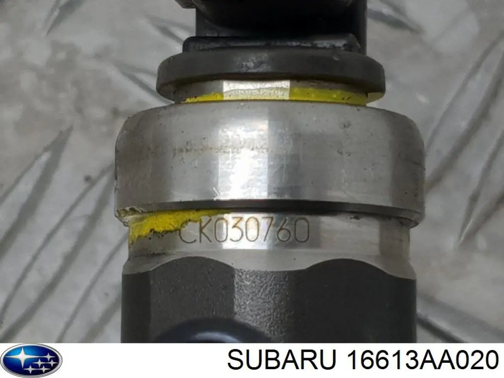 Форсунка впрыска топлива Subaru 16613AA020
