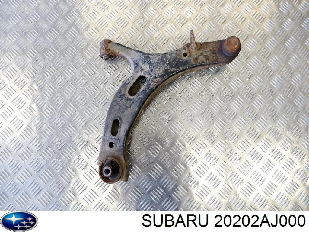 Правый рычаг передней нижней подвески Subaru 20202AJ000 цена, от 75.85 USD