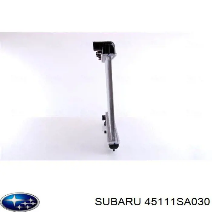 Радиатор охлаждения двигателя Subaru 45111SA030