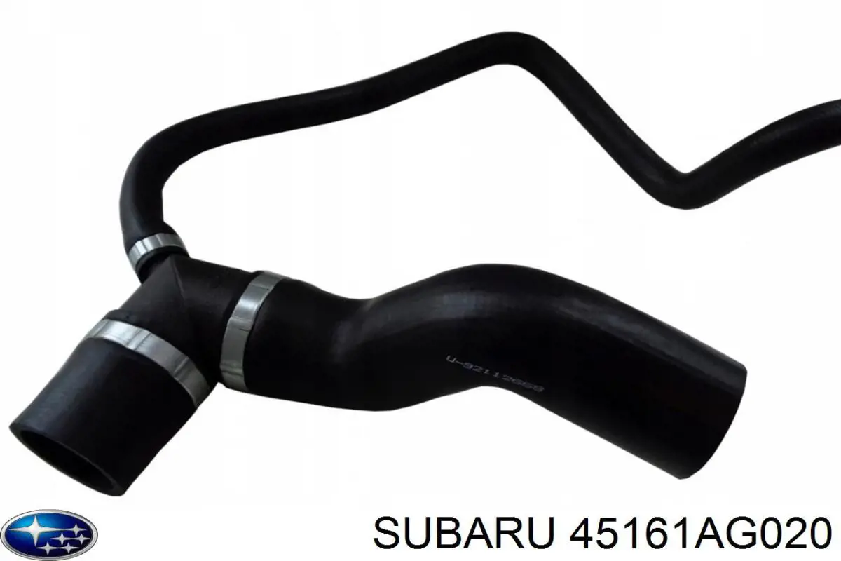 Патрубок радиатора 45161AG020 Subaru