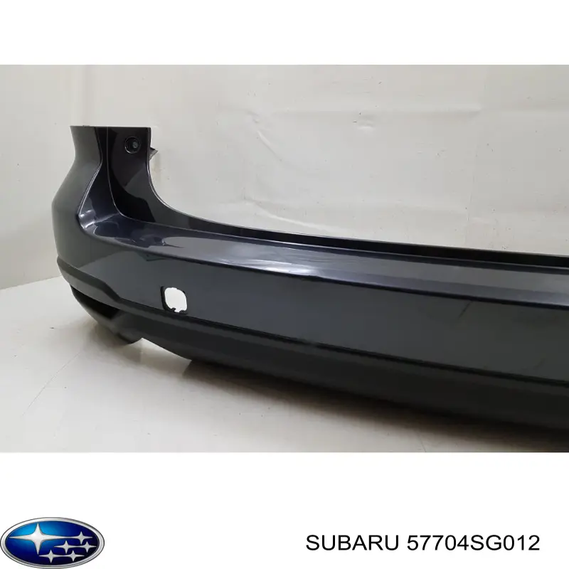Бампер задний Subaru 57704SG012