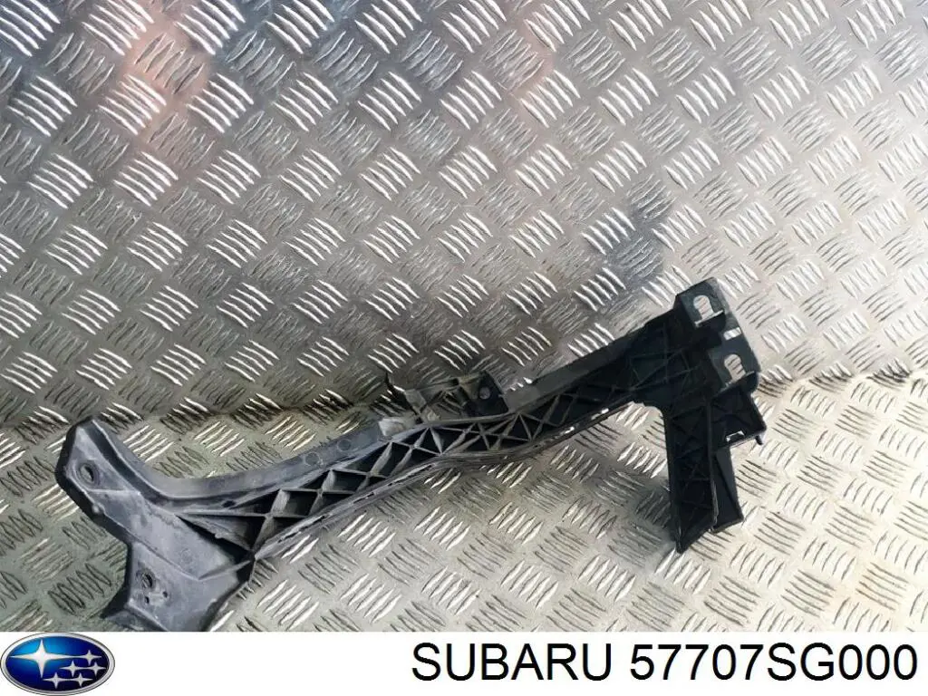 Купить 72X1078 Polcar Кронштейн (адаптер) крепления фары передней правой