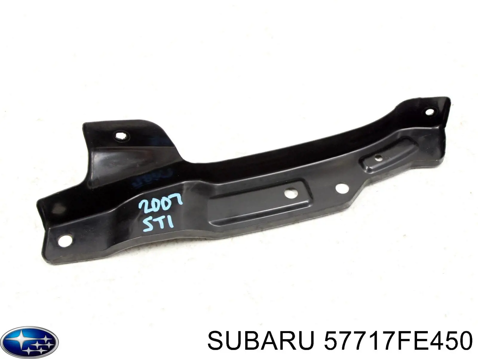 57717FE450 Subaru Правое крепление заднего бампера