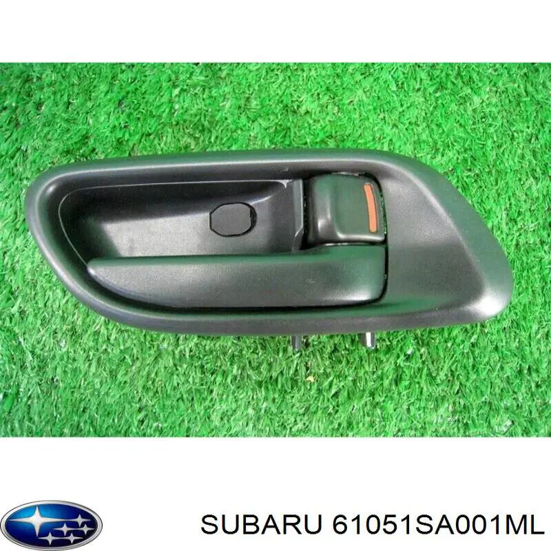 Ручка двери правой внутренняя передняя/задняя на Subaru Forester S11, SG