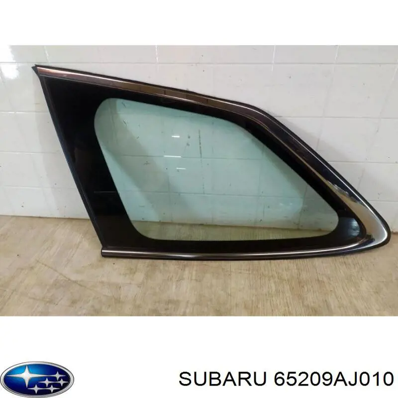 Стекло багажника, левое Subaru 65209AJ010 цена, от 31.67 USD