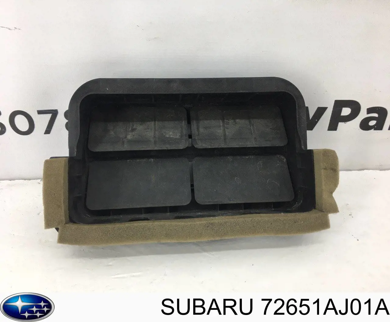 72651AJ01A Subaru Решетка вентиляции салона задняя