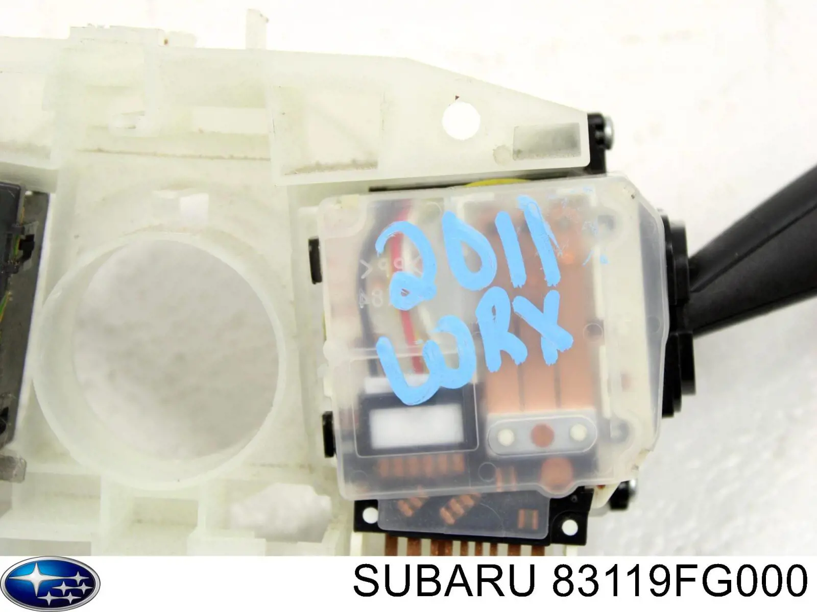Переключатель подрулевой, центральная часть Subaru 83119FG000 цена, от 5.65 USD