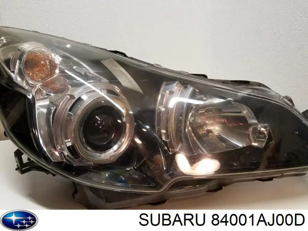 Правая блок фара Subaru 84001AJ00D цена, от 126.69 USD