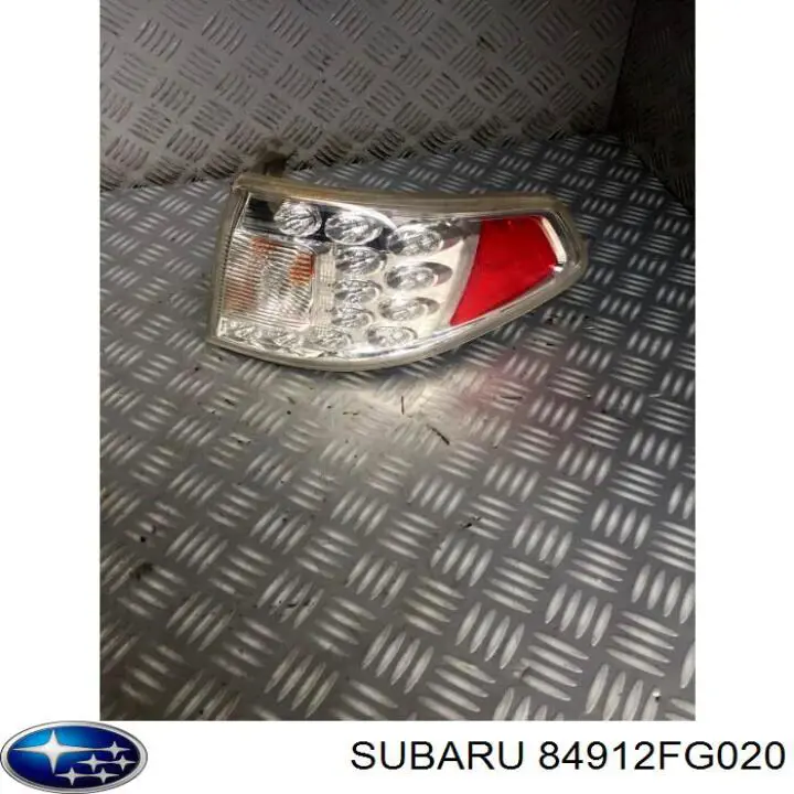 Фара задняя правая внешняя Depo/Loro/Abakus FP6703F2E цена, от 71.15 USD
