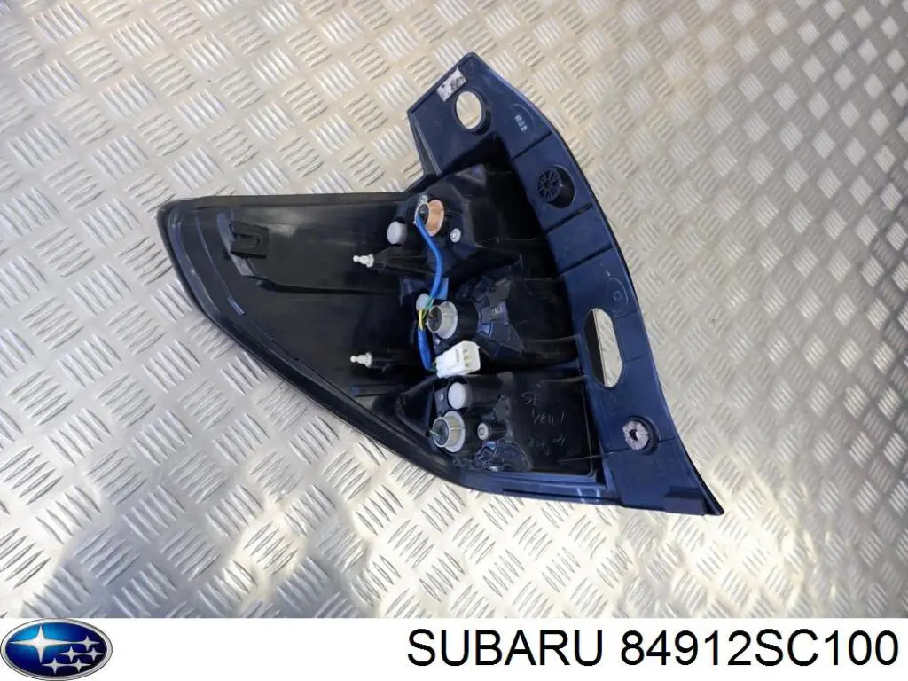 Фонарь задний правый TYC FP6717F2T цена, от 108.14 USD